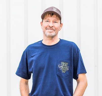 Kenny Elia, Job Foreman
